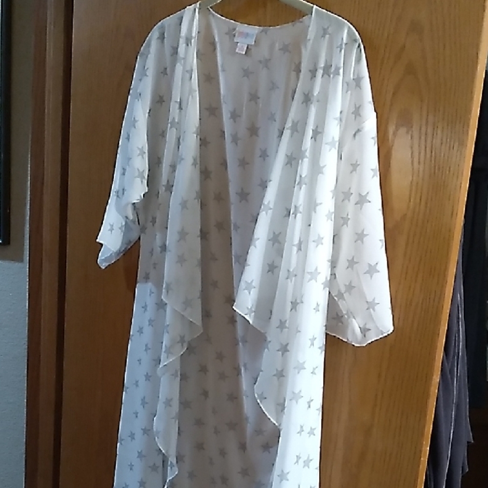 LuLaRoe White and Gray Stars Shirley Kimono